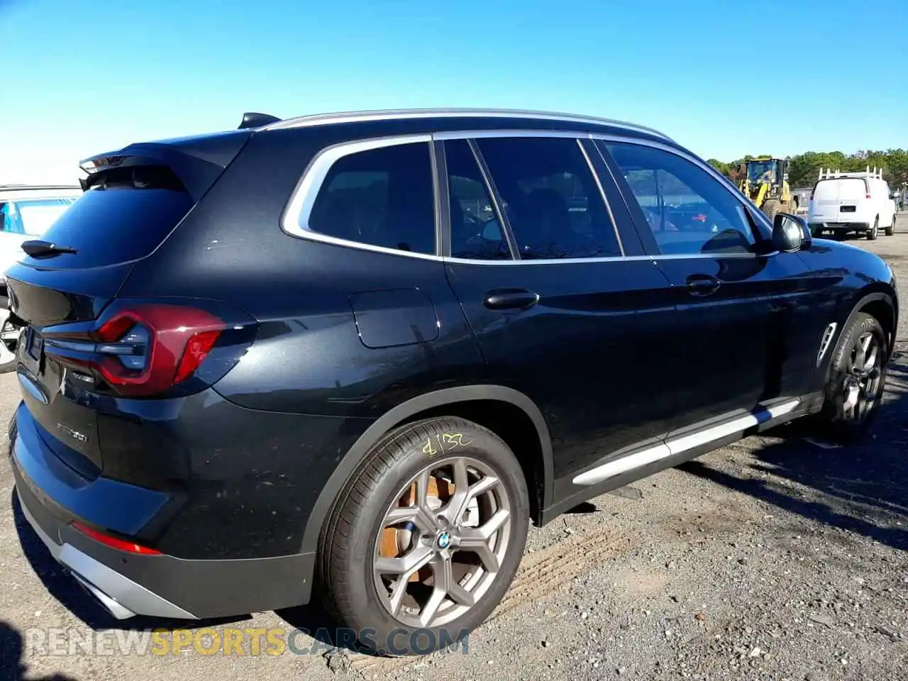 3 Photograph of a damaged car WBX57DP03NN154097 BMW X3 2022