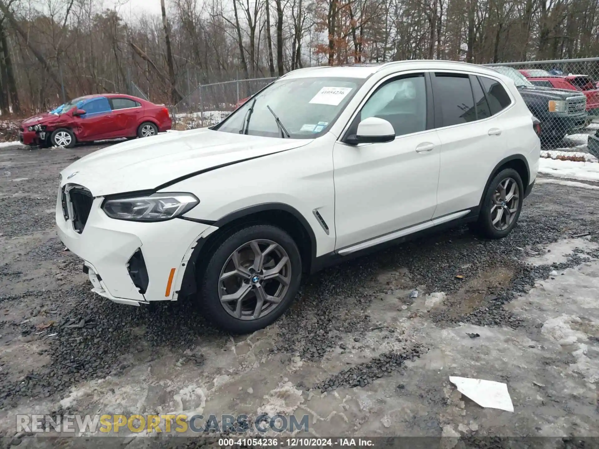 2 Photograph of a damaged car WBX57DP03NN167433 BMW X3 2022