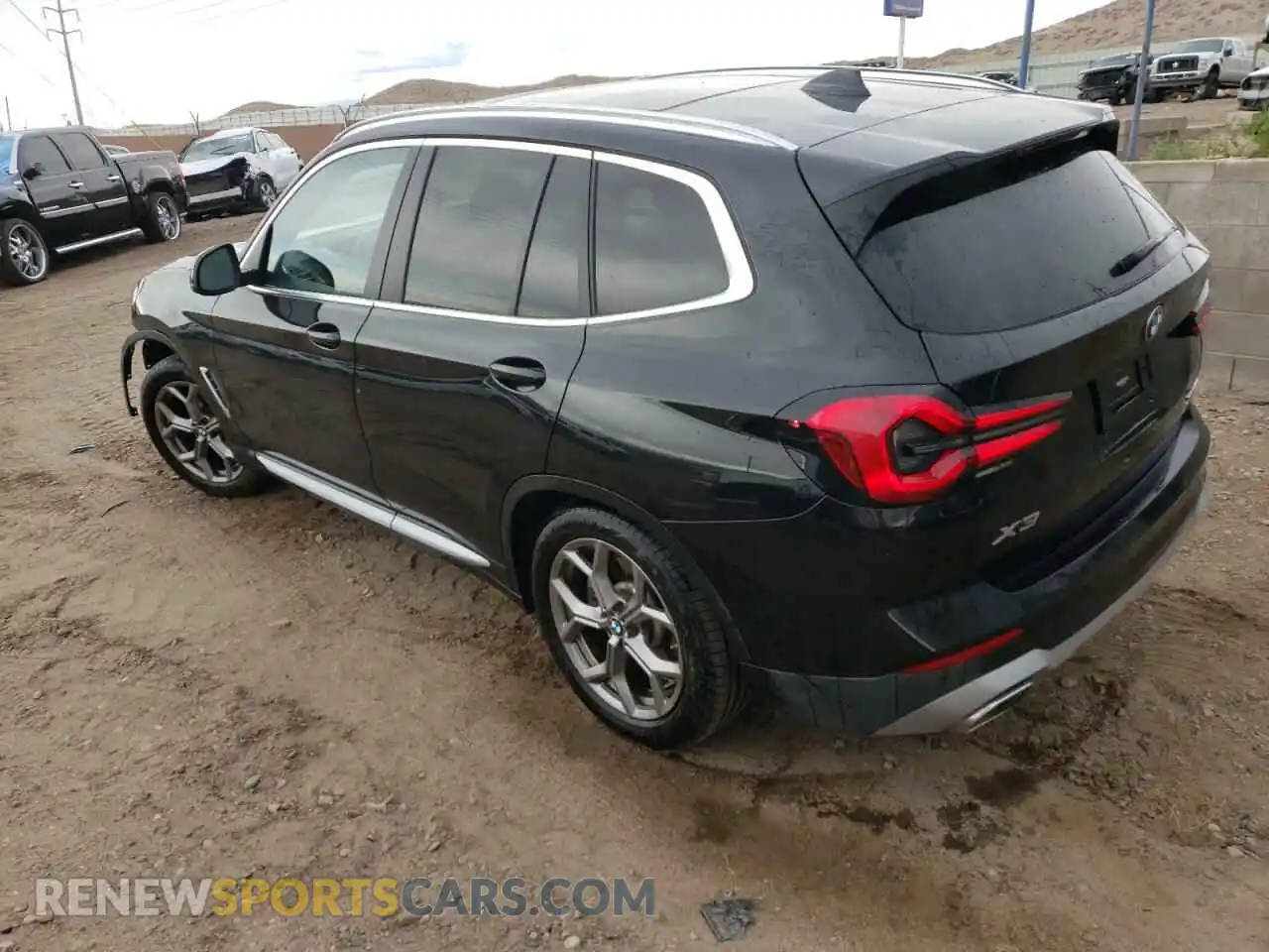 2 Photograph of a damaged car WBX57DP03NN178559 BMW X3 2022