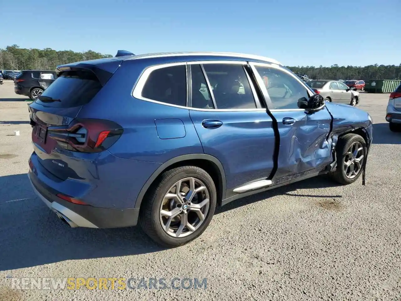 3 Photograph of a damaged car WBX57DP06NN155292 BMW X3 2022
