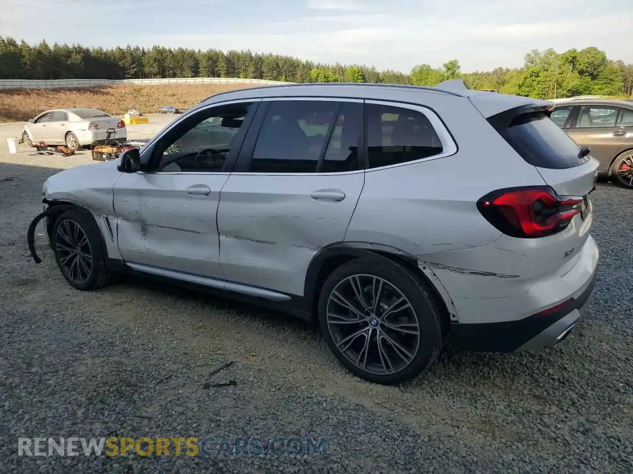 2 Photograph of a damaged car WBX57DP07NN124178 BMW X3 2022