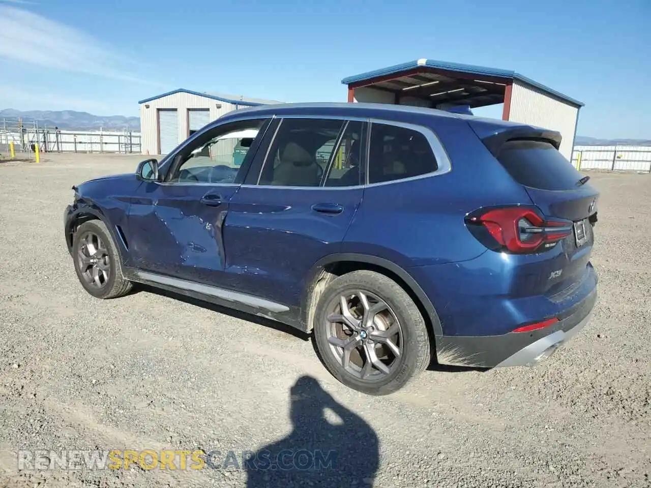 2 Photograph of a damaged car WBX57DP08NN176449 BMW X3 2022