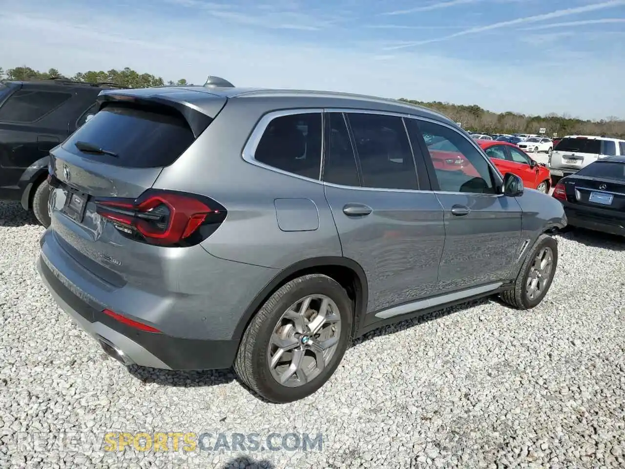 3 Photograph of a damaged car 5UX43DP00P9N87293 BMW X3 2023