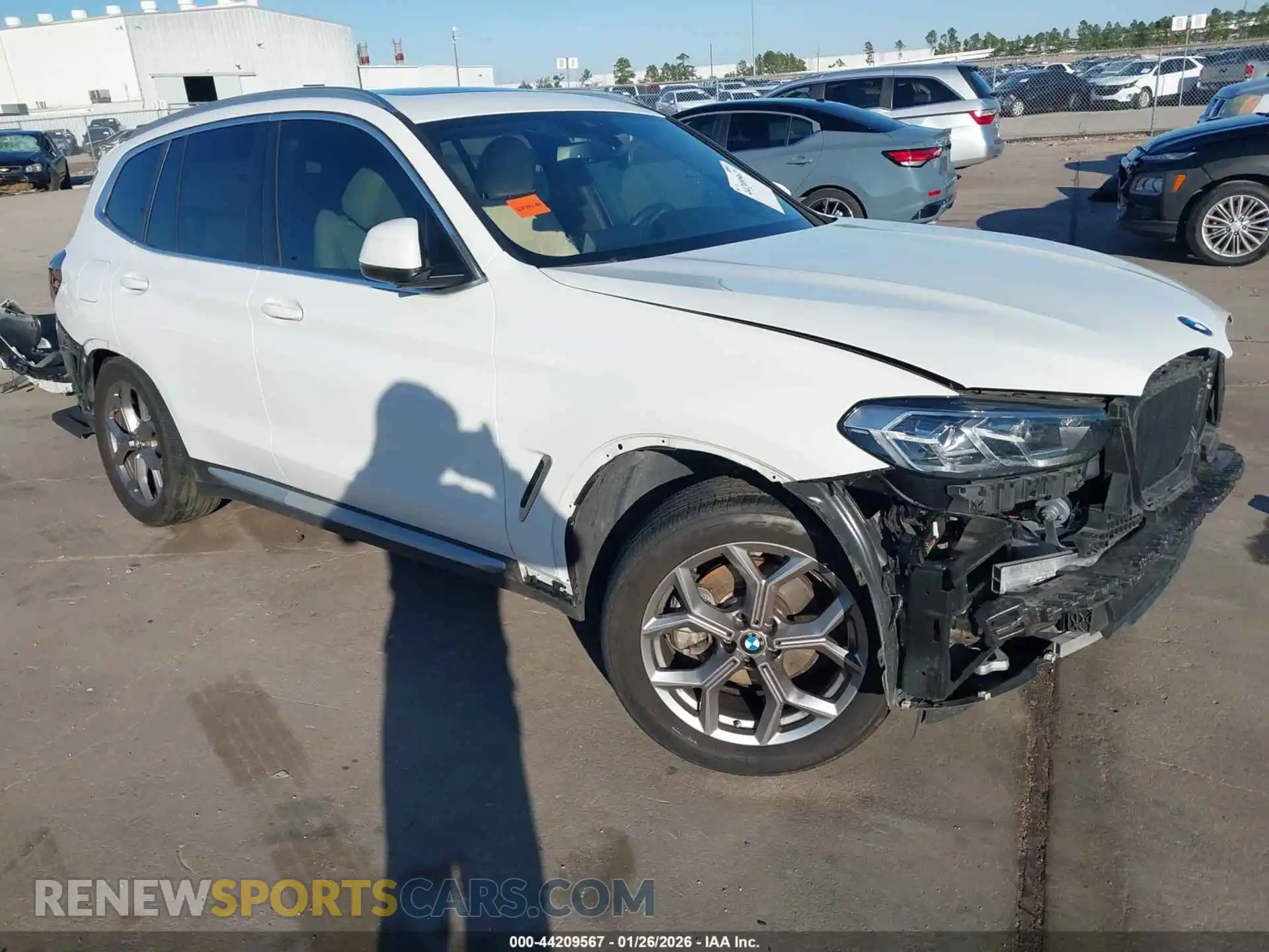 1 Photograph of a damaged car 5UX43DP00P9S68928 BMW X3 2023