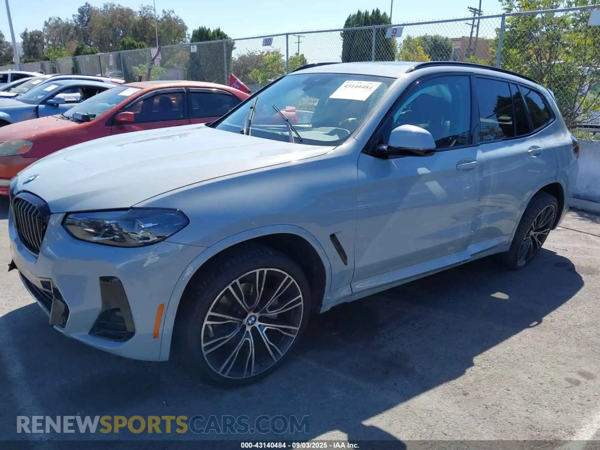 2 Photograph of a damaged car 5UX43DP02P9R73083 BMW X3 2023