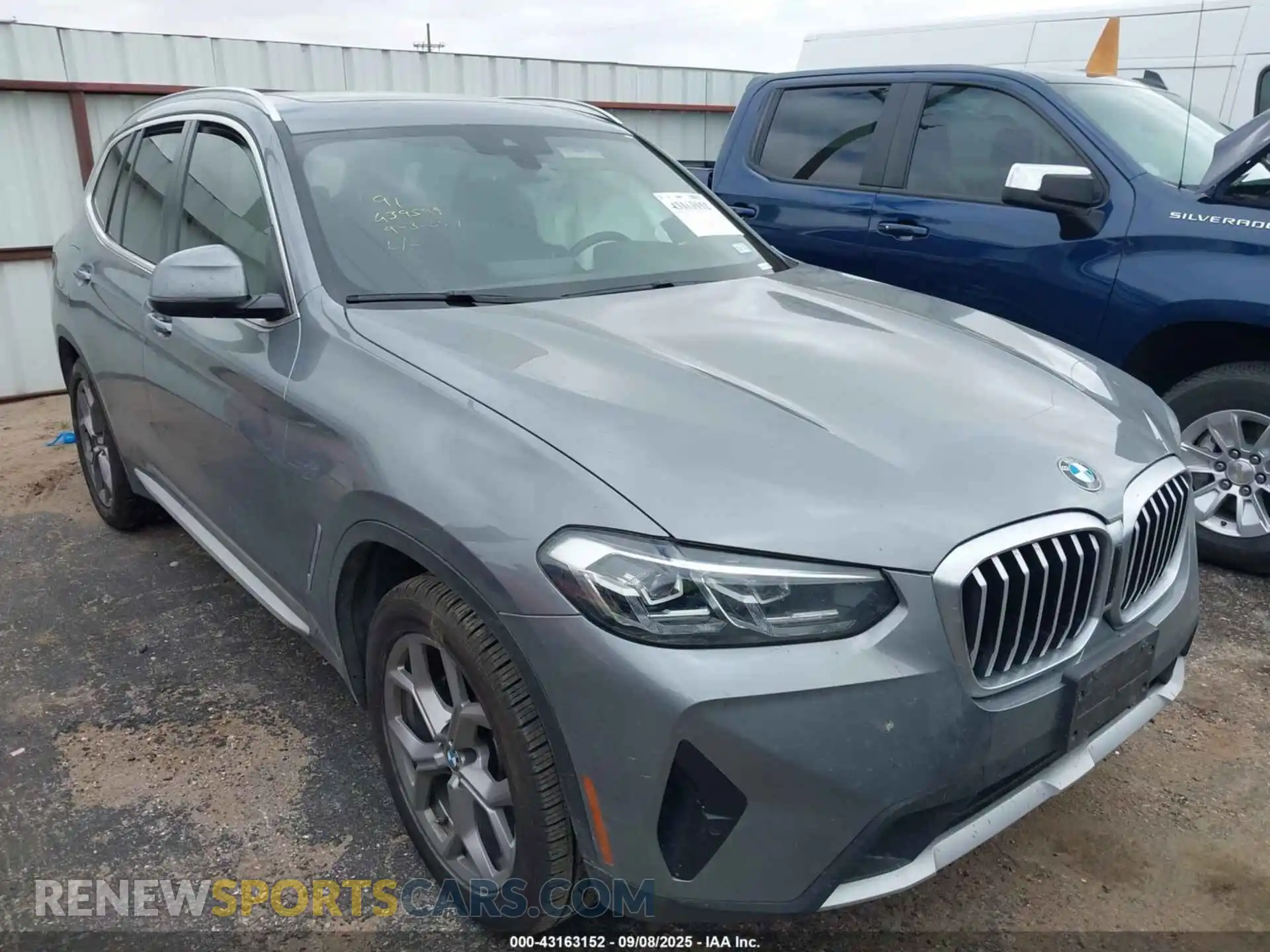 1 Photograph of a damaged car 5UX43DP02P9S24686 BMW X3 2023