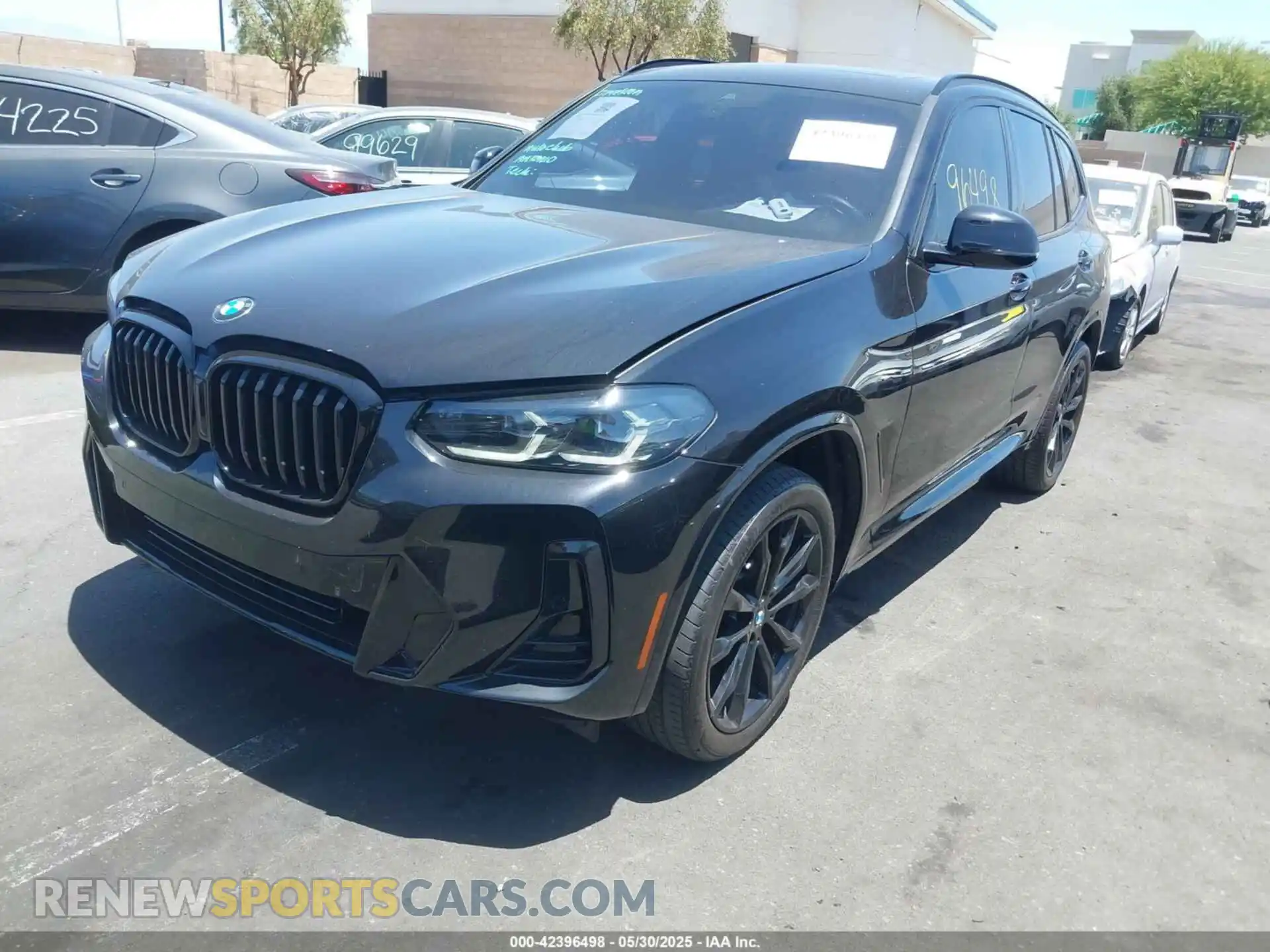 2 Photograph of a damaged car 5UX43DP03P9S63545 BMW X3 2023