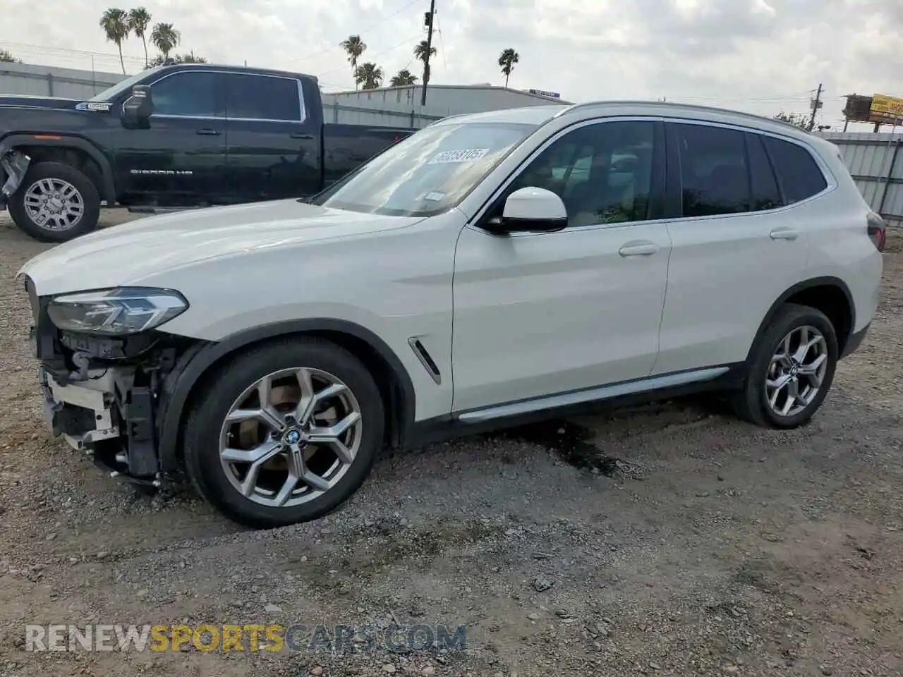 1 Photograph of a damaged car 5UX43DP06P9N86312 BMW X3 2023
