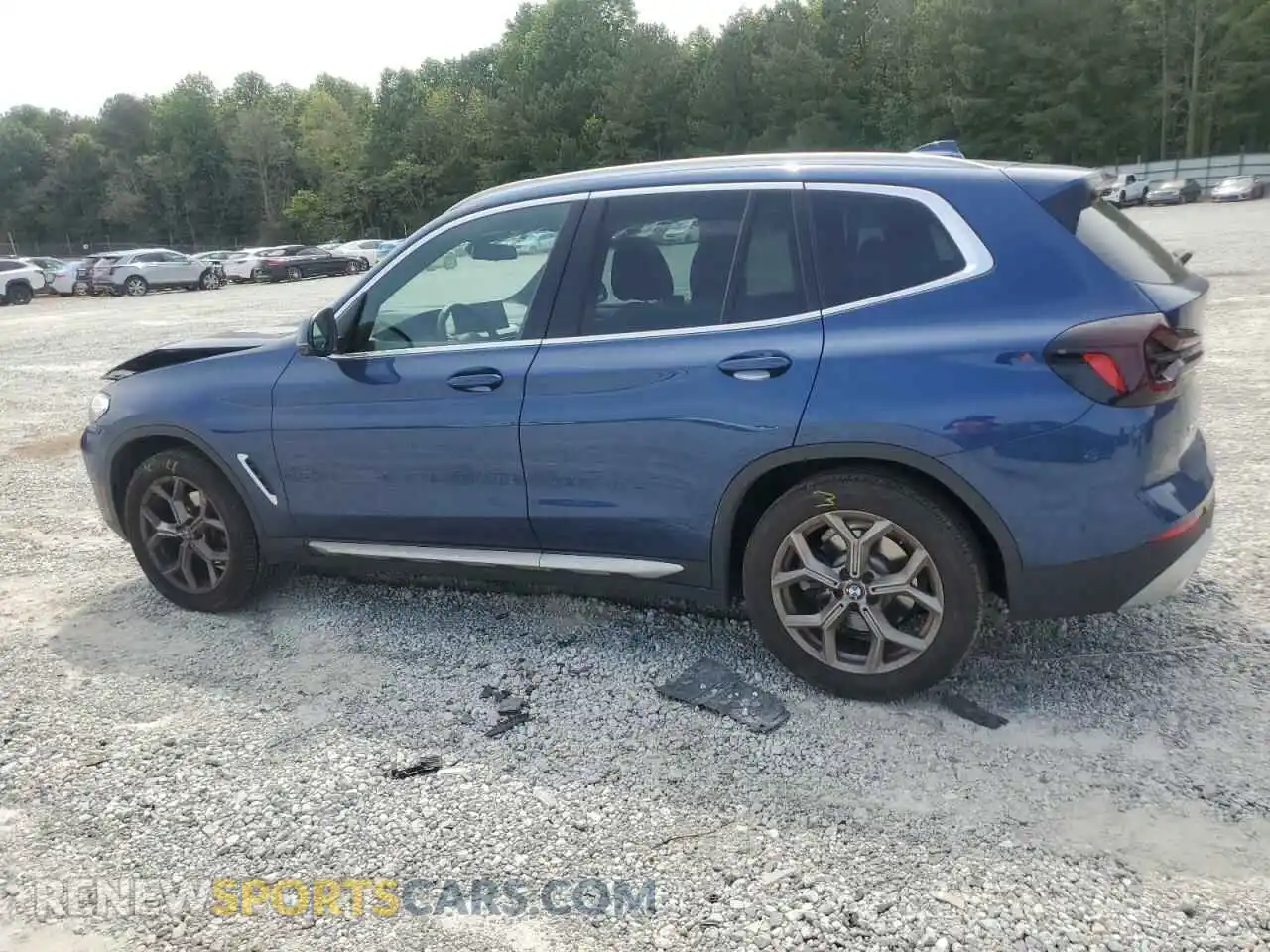2 Photograph of a damaged car 5UX43DP07P9S19242 BMW X3 2023