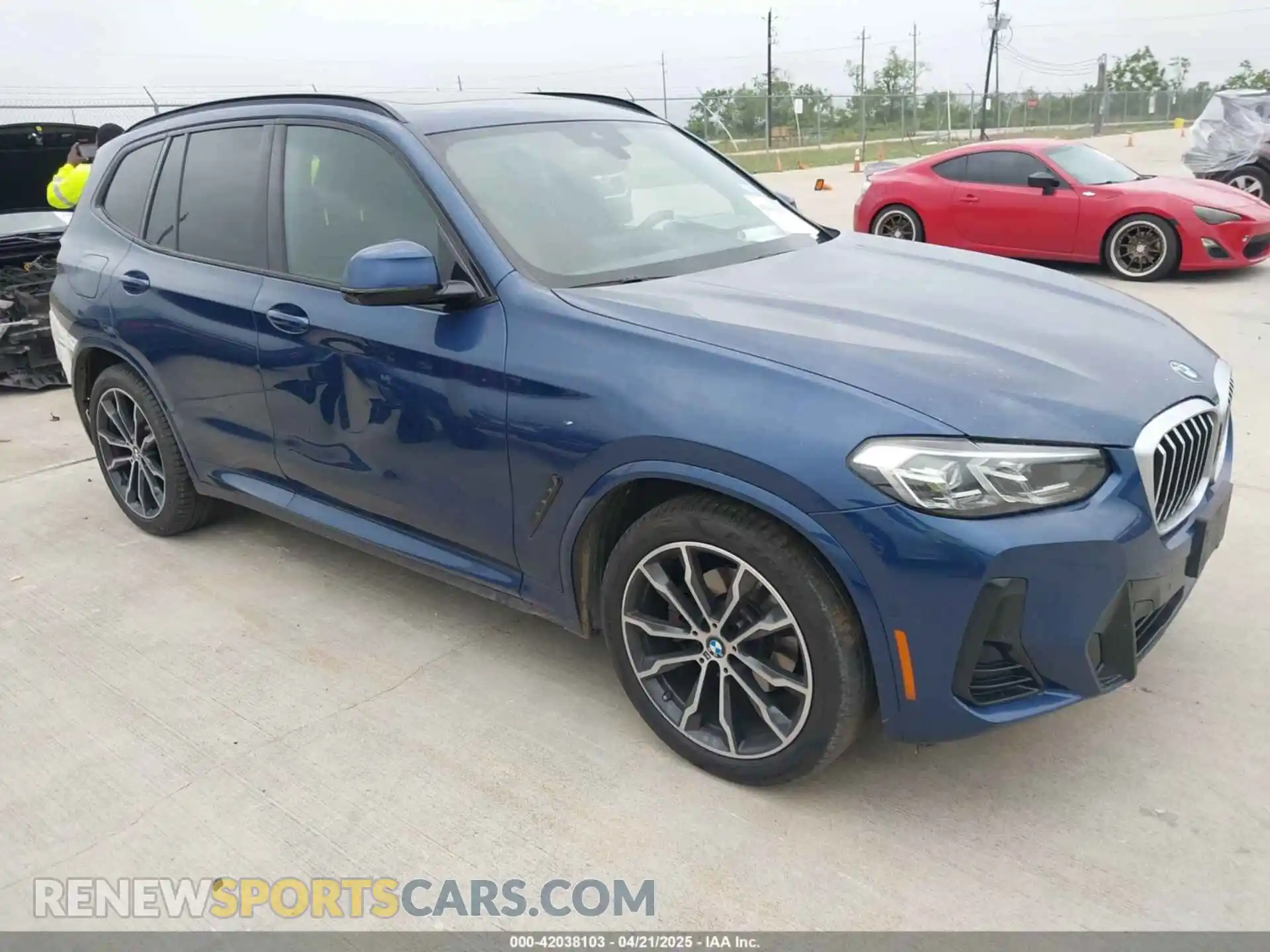 1 Photograph of a damaged car 5UX43DP09P9N67012 BMW X3 2023