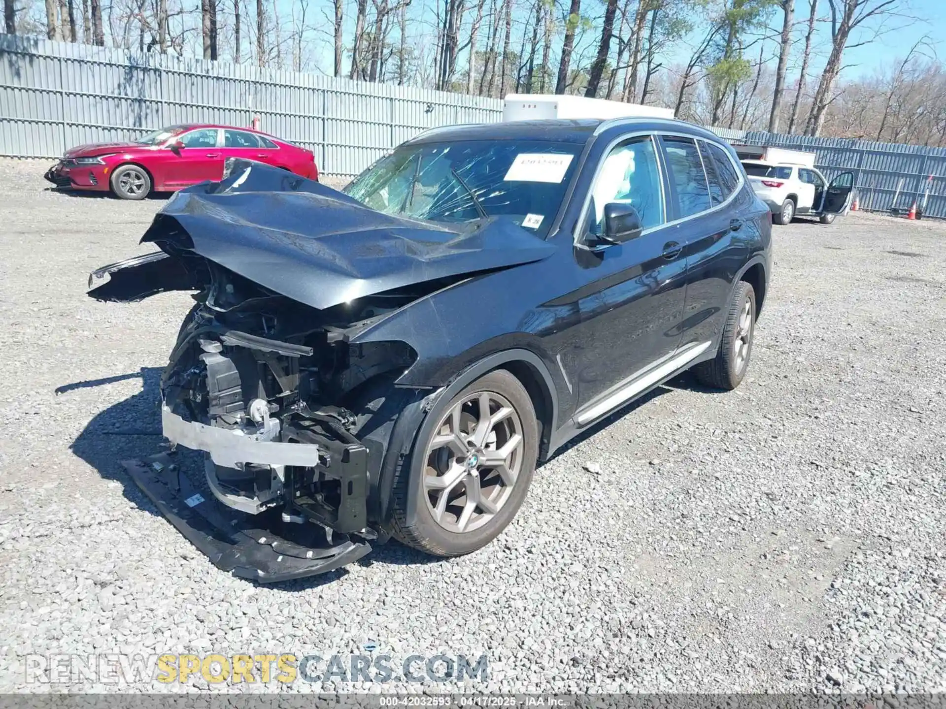 2 Photograph of a damaged car 5UX43DP09P9S19632 BMW X3 2023