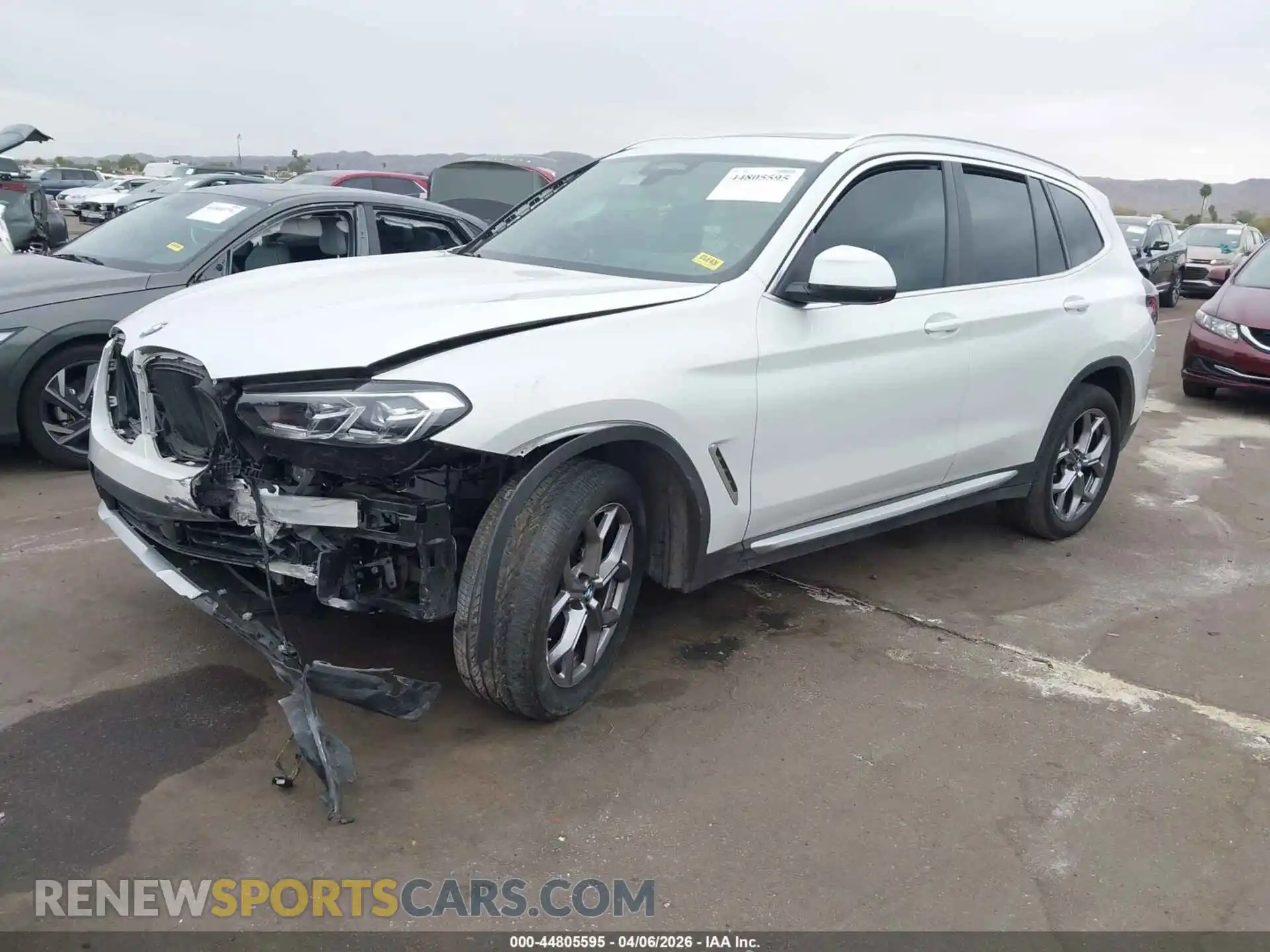 2 Photograph of a damaged car 5UX43DP09P9S92189 BMW X3 2023