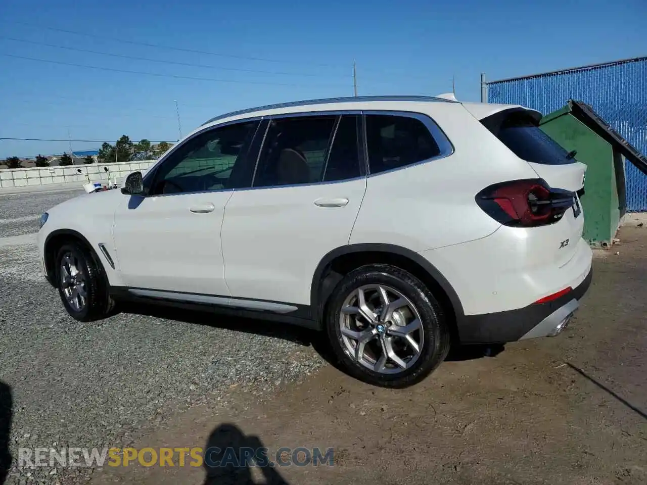 2 Photograph of a damaged car 5UX43DP0XP9N72316 BMW X3 2023