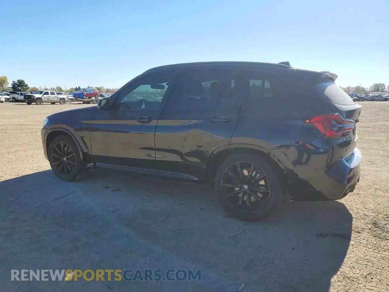 2 Photograph of a damaged car 5UX53DP00P9P58452 BMW X3 2023