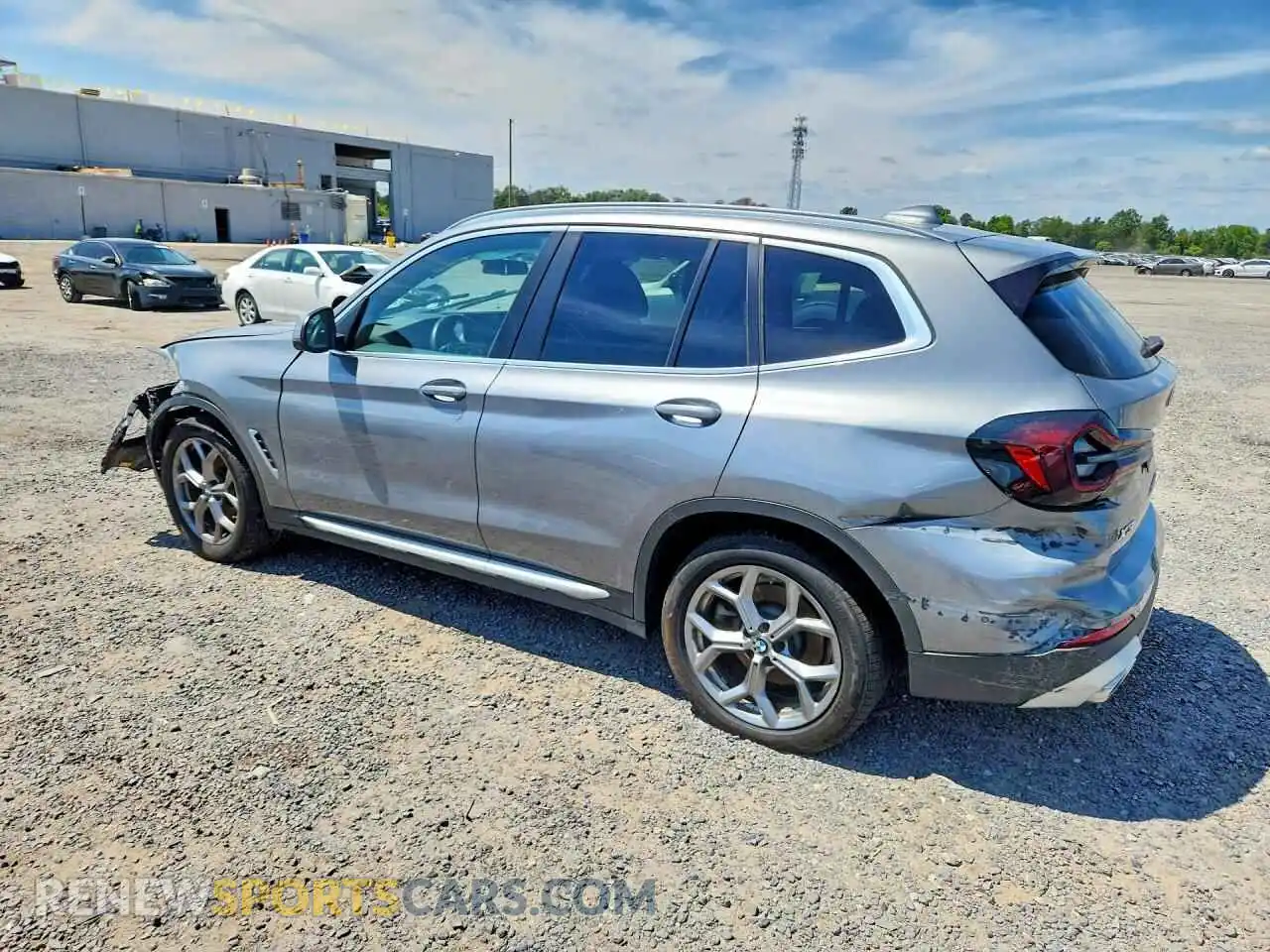 2 Photograph of a damaged car 5UX53DP02P9S69132 BMW X3 2023