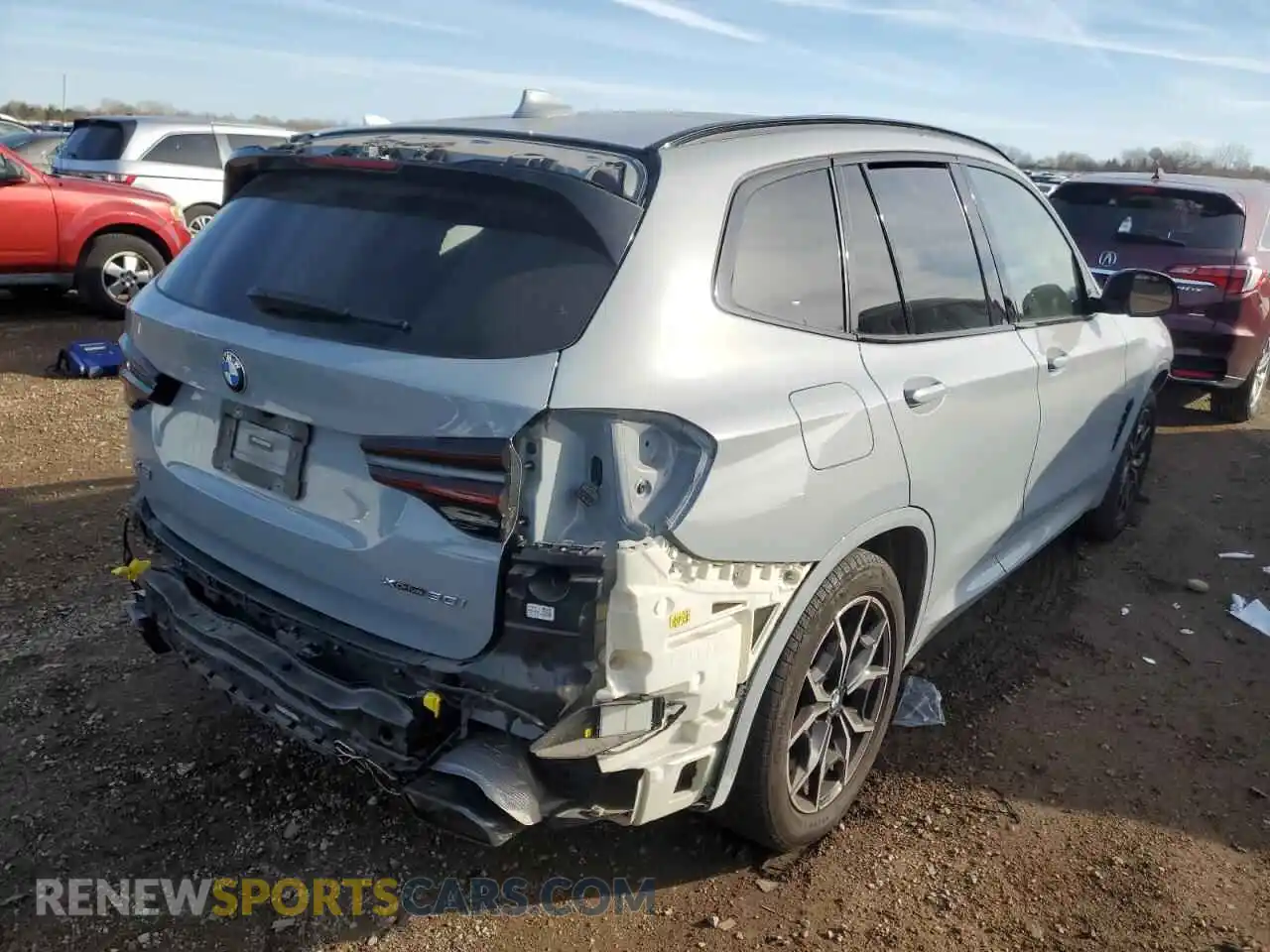 3 Photograph of a damaged car 5UX53DP03P9S71679 BMW X3 2023