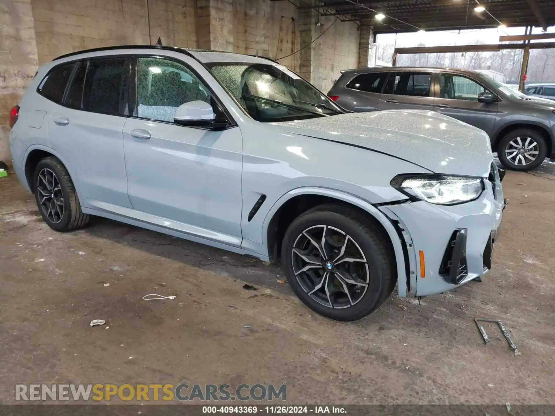 1 Photograph of a damaged car 5UX53DP04P9R11818 BMW X3 2023