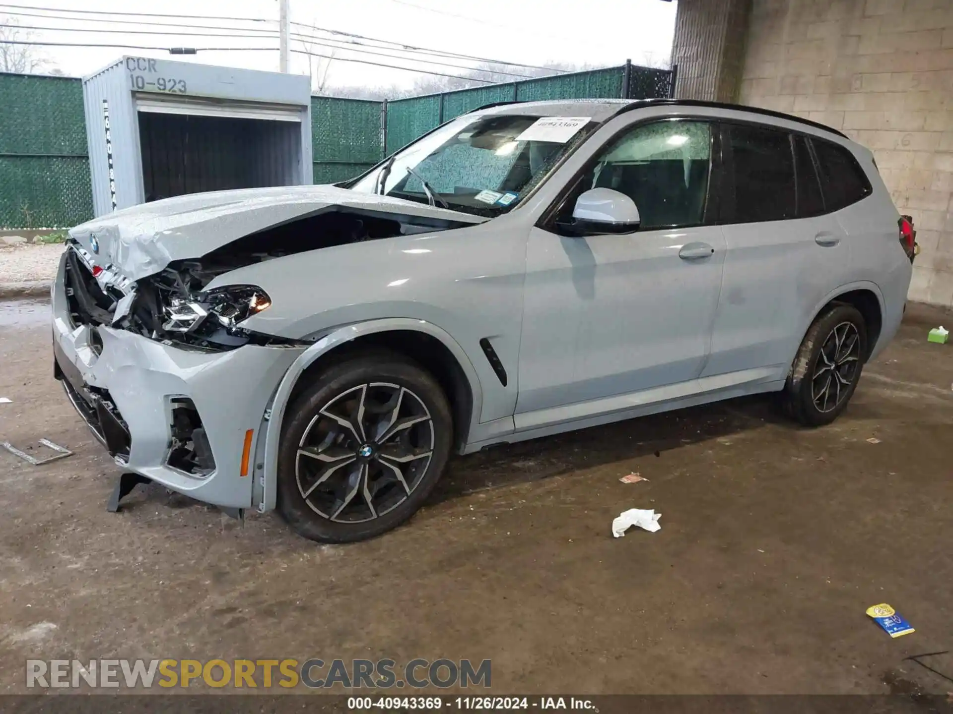 2 Photograph of a damaged car 5UX53DP04P9R11818 BMW X3 2023