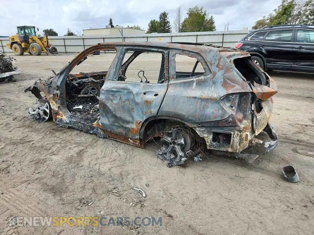 2 fotografías del automóvil dañado 5UX53DP04P9T21134 BMW X3 2023