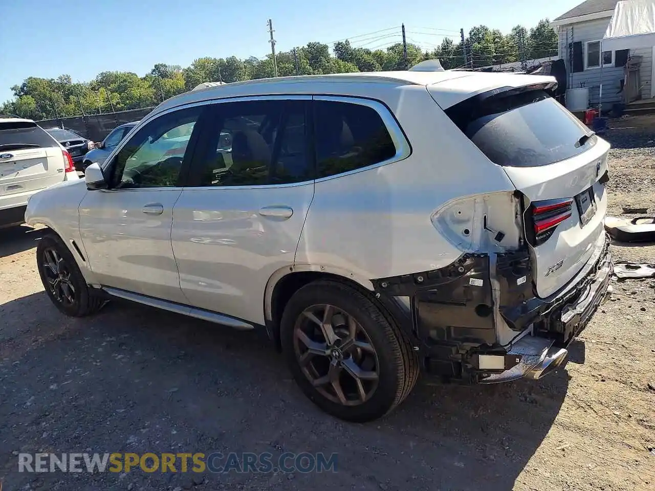 2 Photograph of a damaged car 5UX53DP05P9P56440 BMW X3 2023