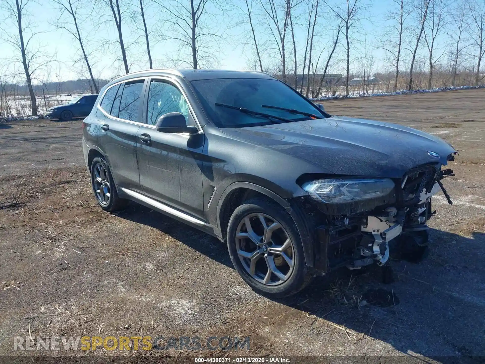 1 Photograph of a damaged car 5UX53DP06P9R31164 BMW X3 2023