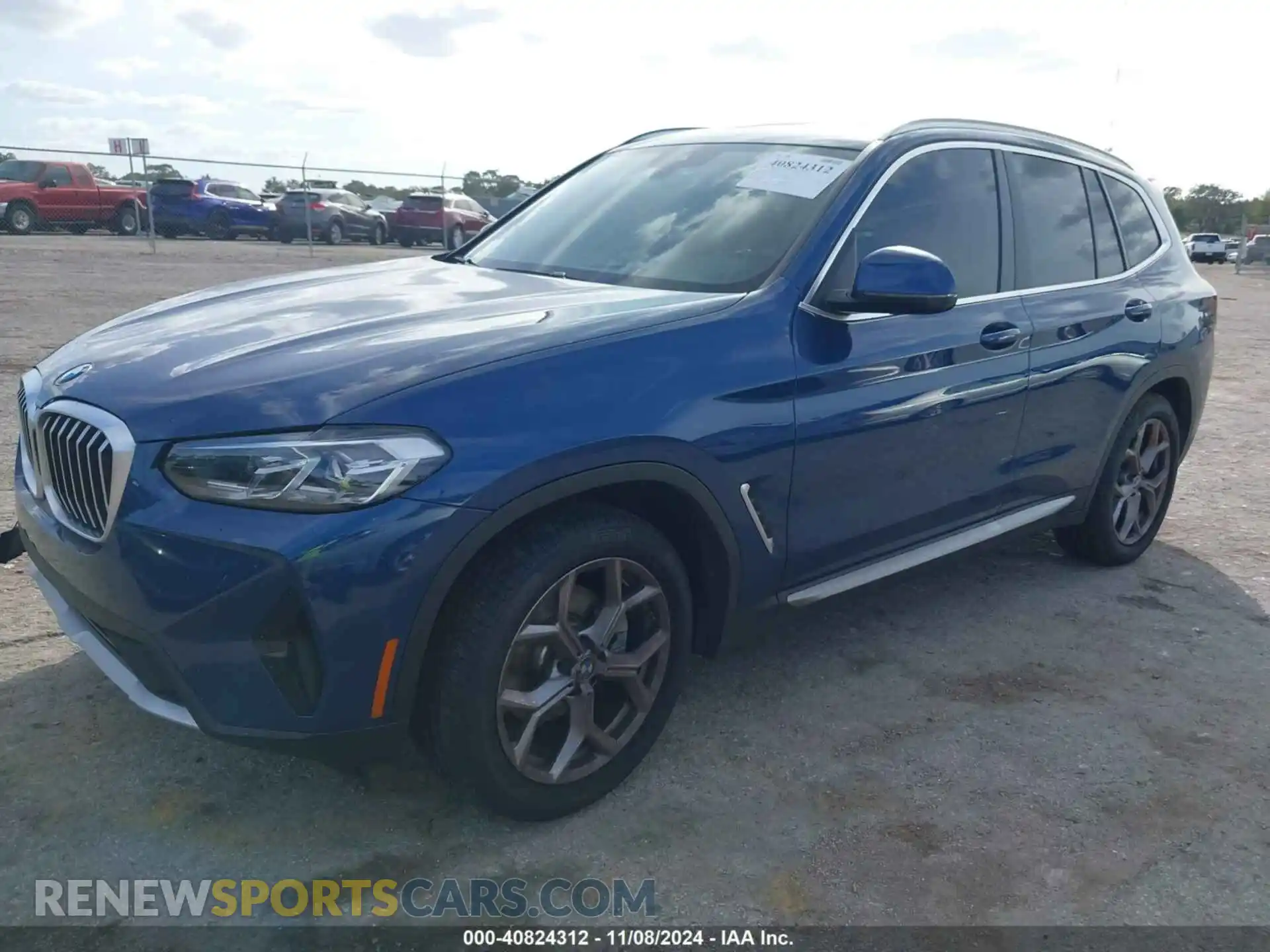 2 Photograph of a damaged car 5UX53DP07P9P58710 BMW X3 2023