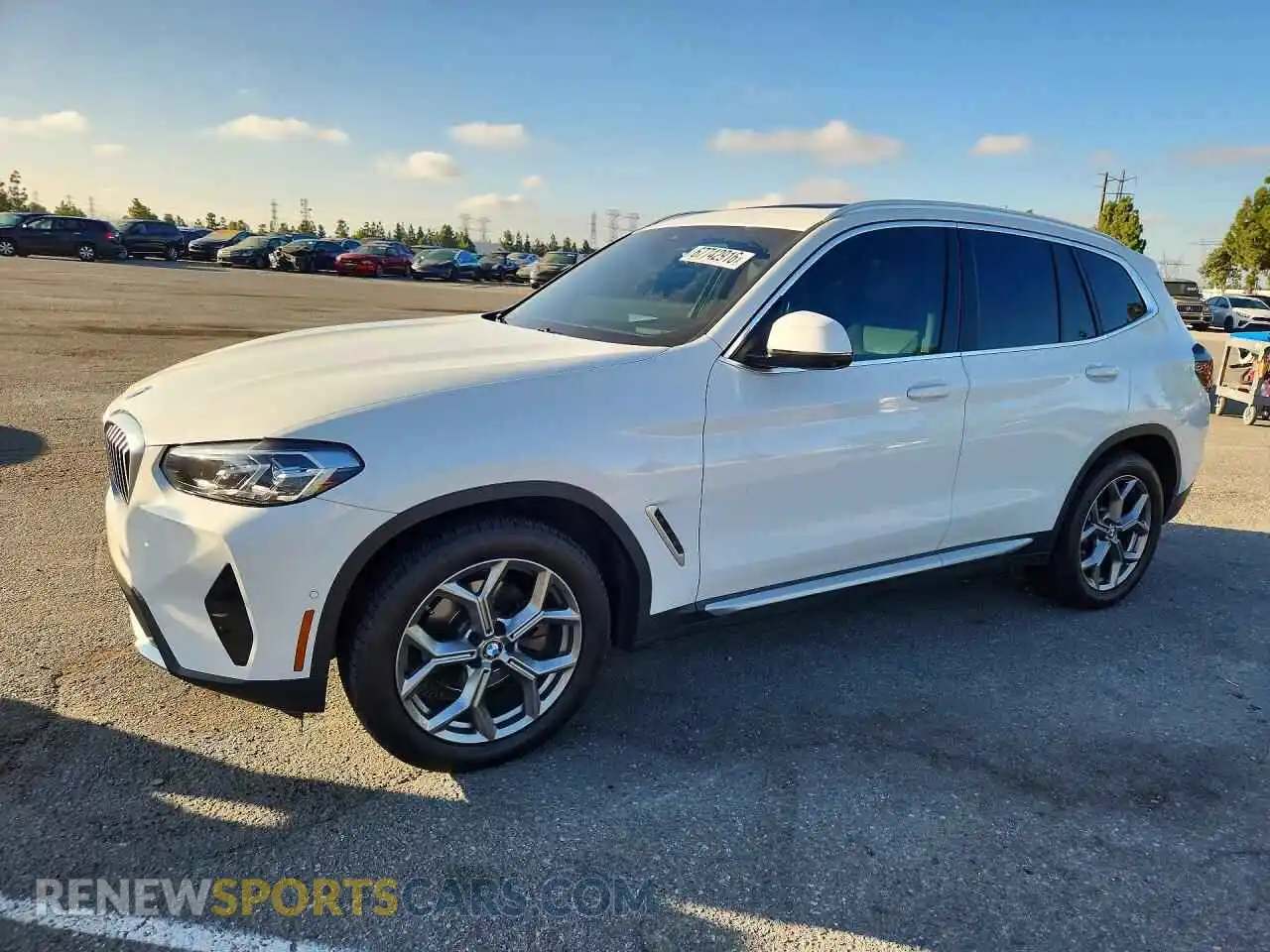 1 Photograph of a damaged car 5UX53DP07P9S63987 BMW X3 2023