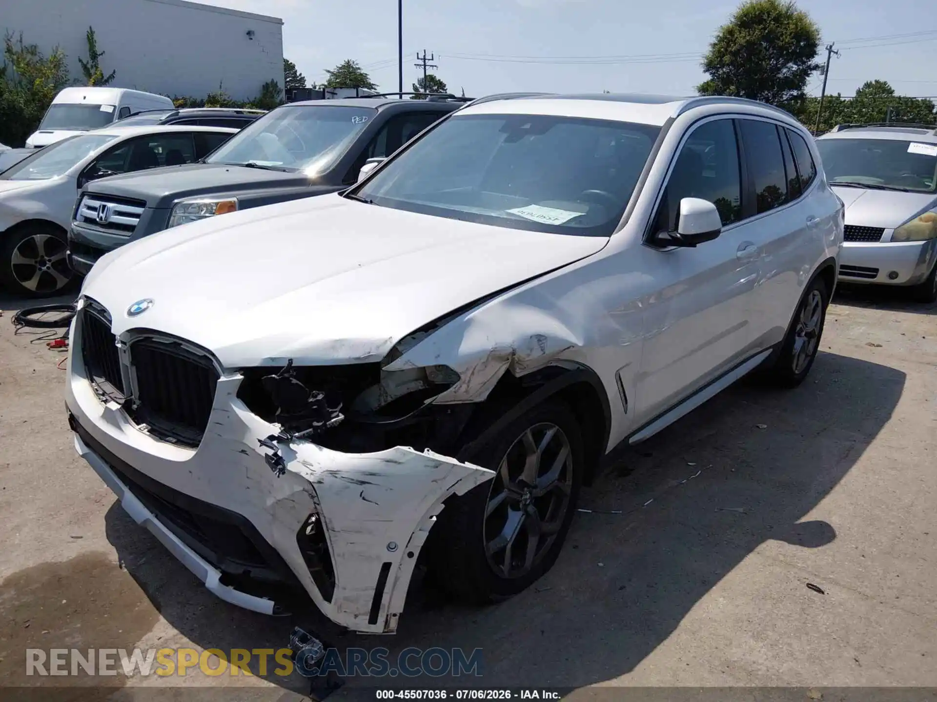 2 Photograph of a damaged car 5UX53DP07P9S68851 BMW X3 2023