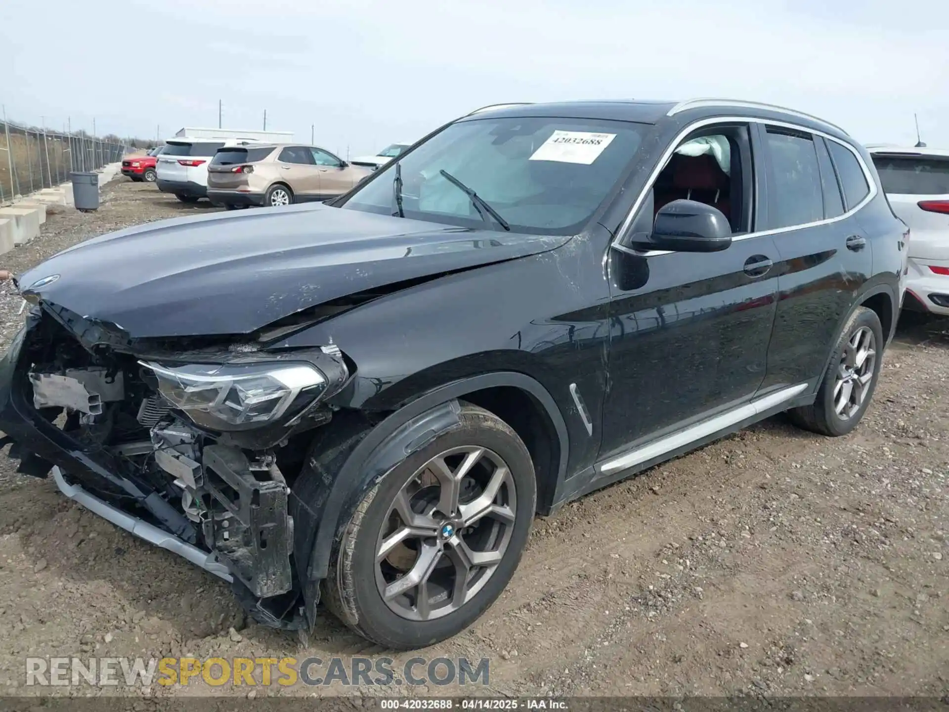 2 Photograph of a damaged car 5UX53DP08P9P74270 BMW X3 2023