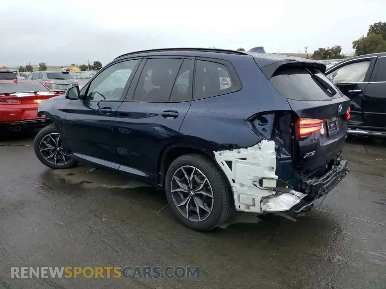 2 Photograph of a damaged car 5UX53DP08P9R11501 BMW X3 2023