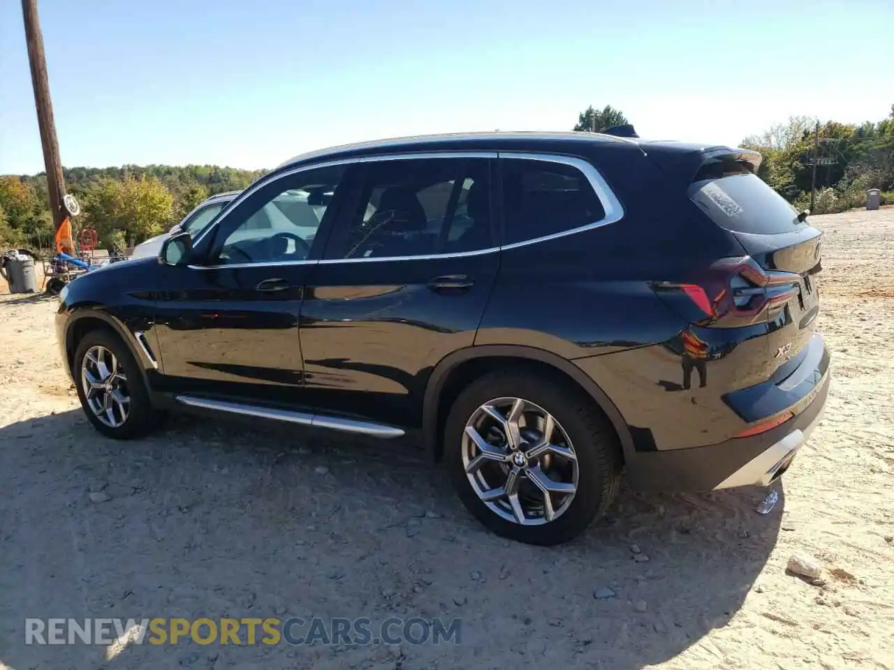 2 Photograph of a damaged car 5UX53DP09P9R43728 BMW X3 2023