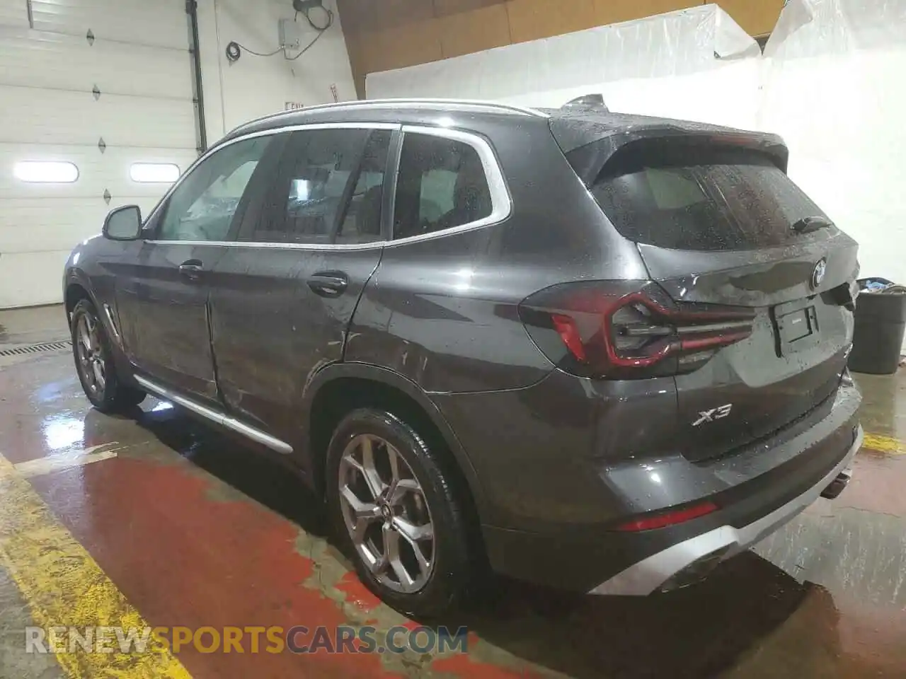 2 Photograph of a damaged car 5UX53DP09P9R75434 BMW X3 2023