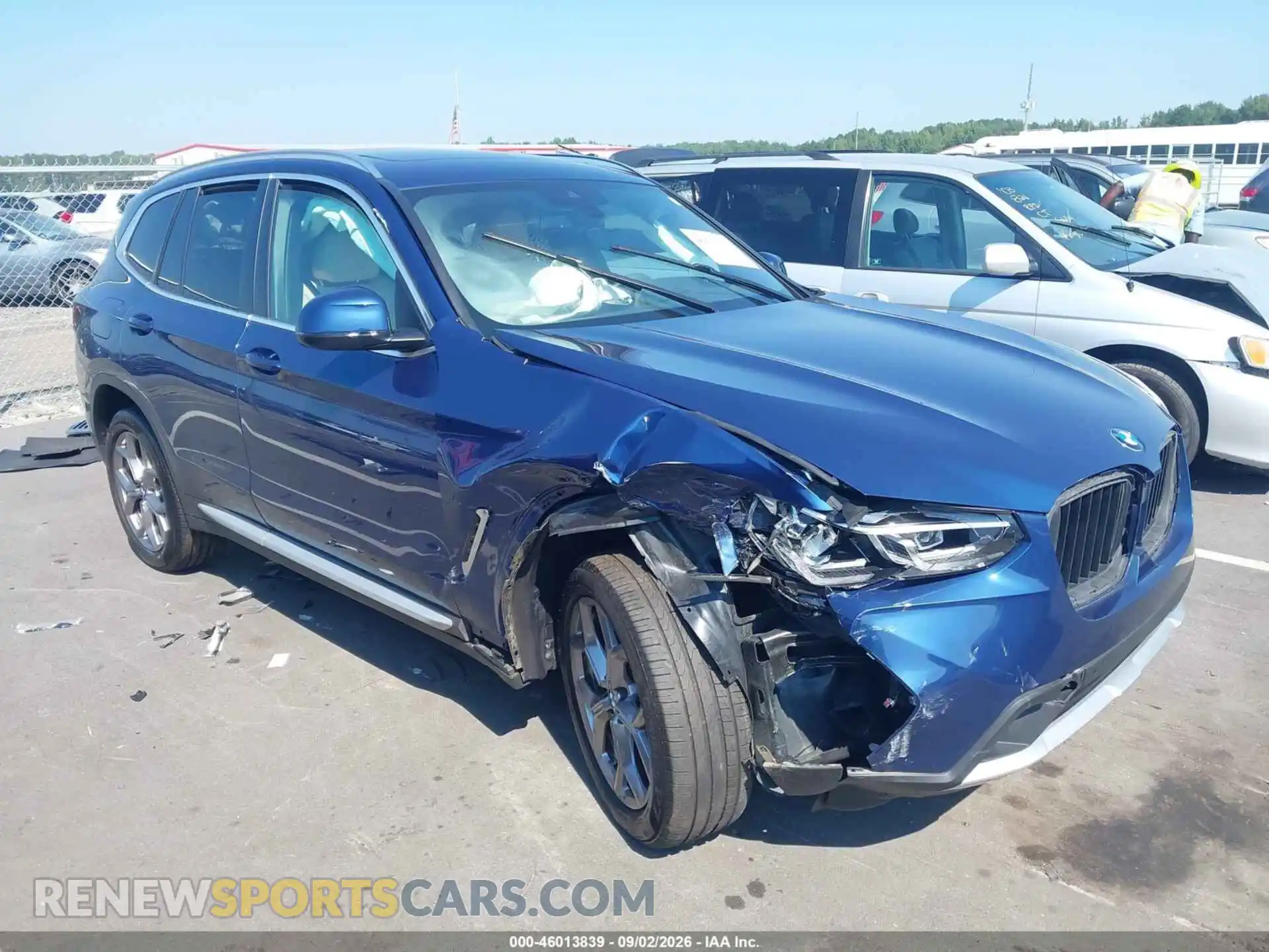 1 Photograph of a damaged car 5UX53DP0XP9P09310 BMW X3 2023