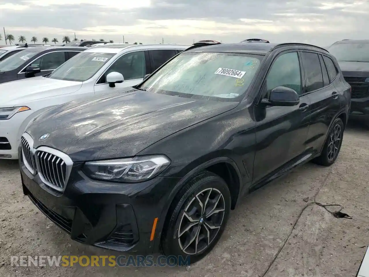 1 Photograph of a damaged car 5UX53DP0XP9R28669 BMW X3 2023