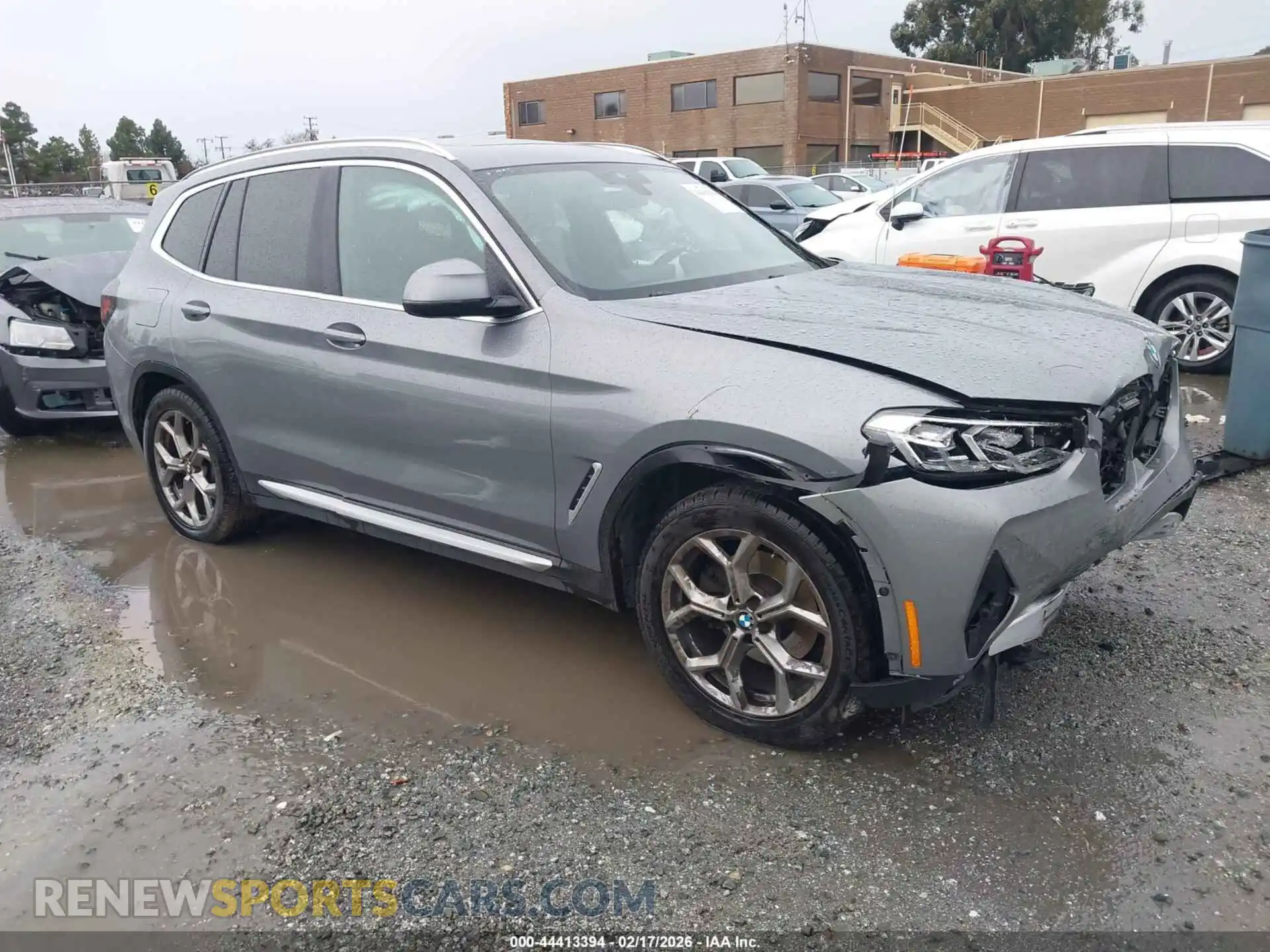 1 Photograph of a damaged car 5UX53DP0XP9R39171 BMW X3 2023