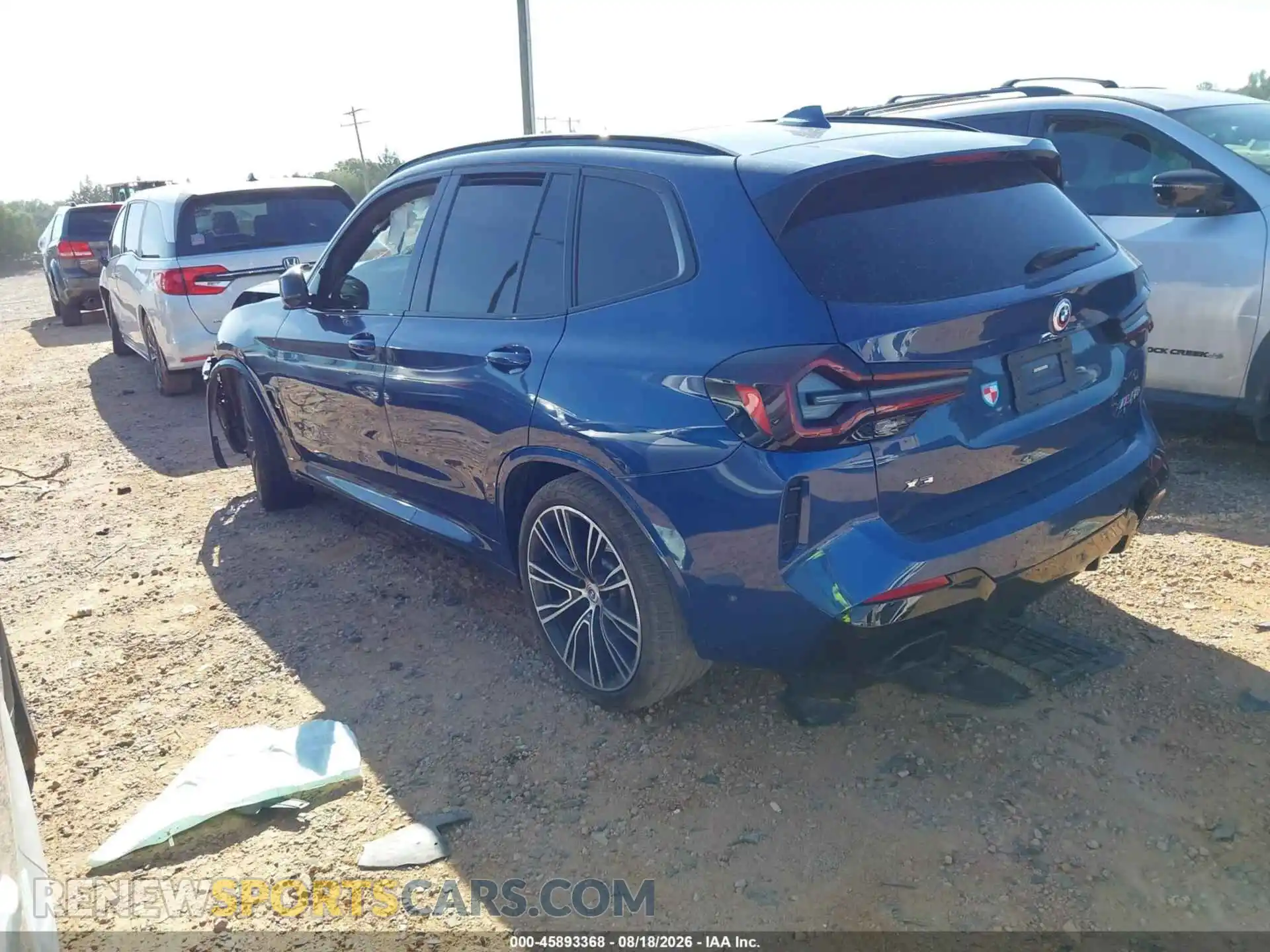 3 Photograph of a damaged car 5UX83DP05P9R01621 BMW X3 2023