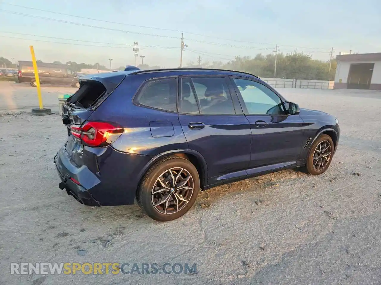 3 Photograph of a damaged car 5UX83DP0XP9T32345 BMW X3 2023