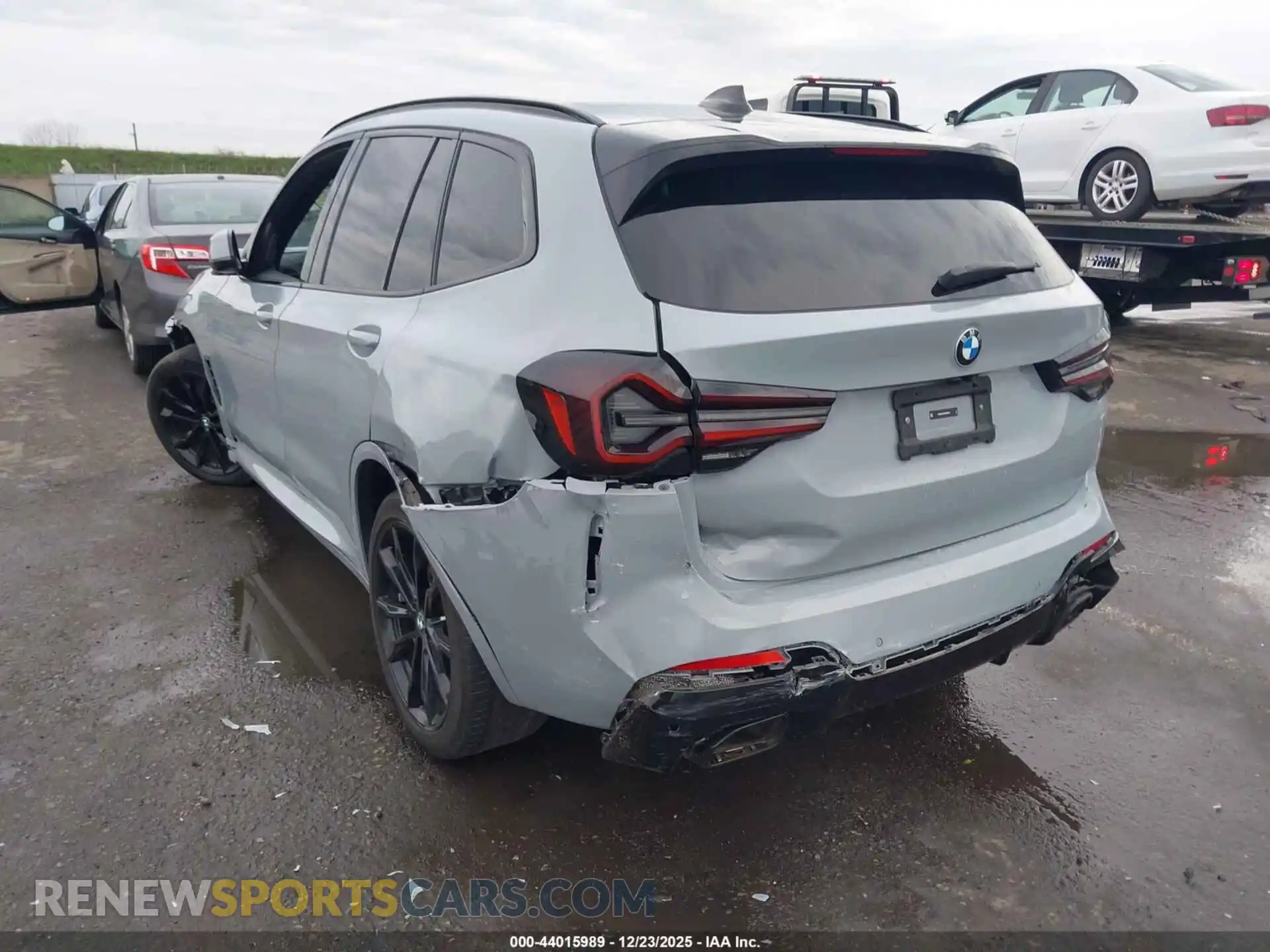 3 Photograph of a damaged car WBX47DP06PN238767 BMW X3 2023