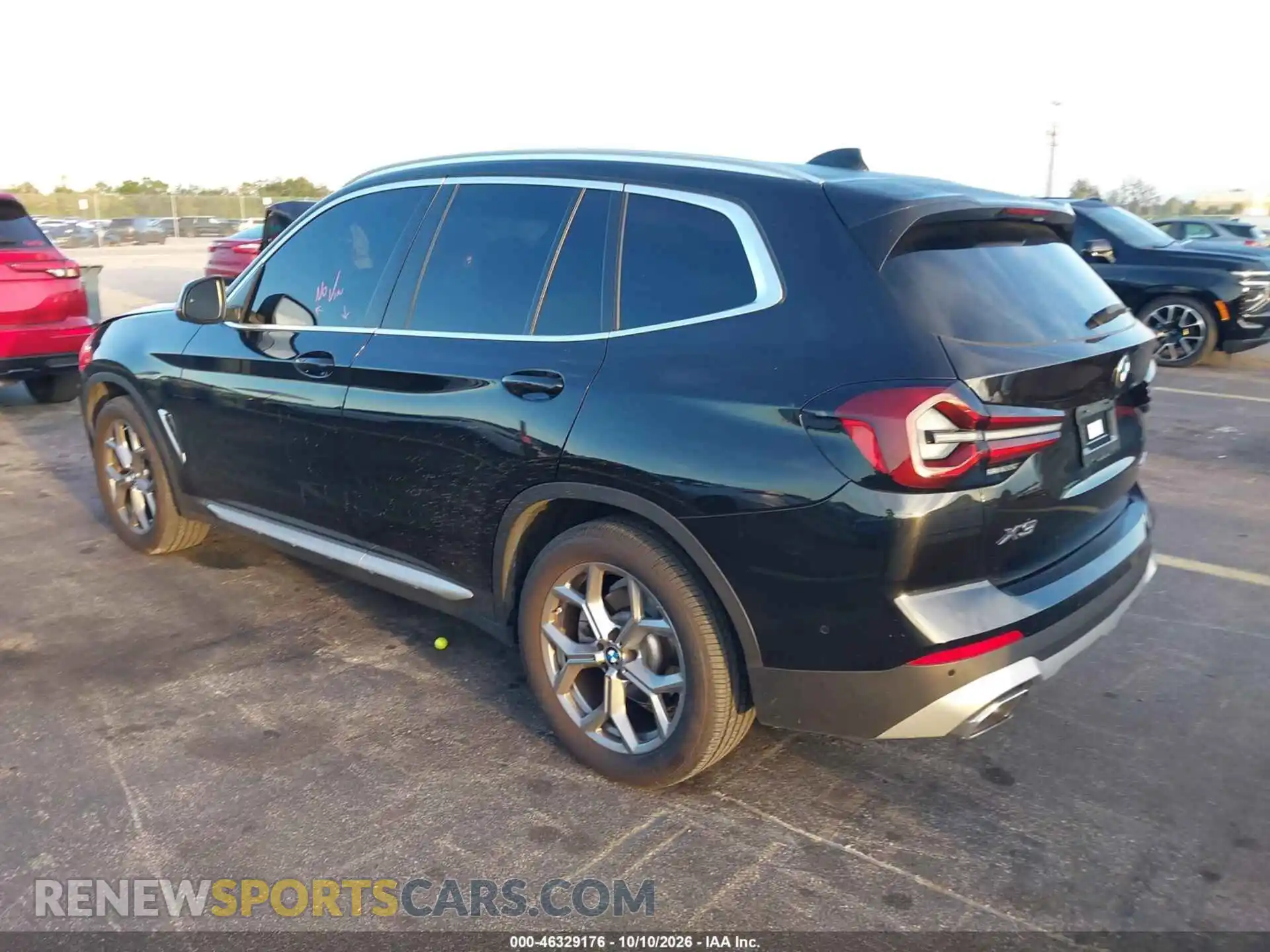 3 Photograph of a damaged car 5UX43DP00R9V40977 BMW X3 2024