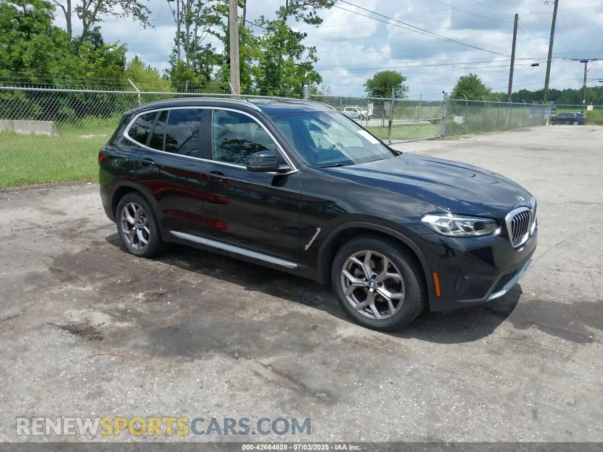 1 Photograph of a damaged car 5UX43DP01R9U54545 BMW X3 2024
