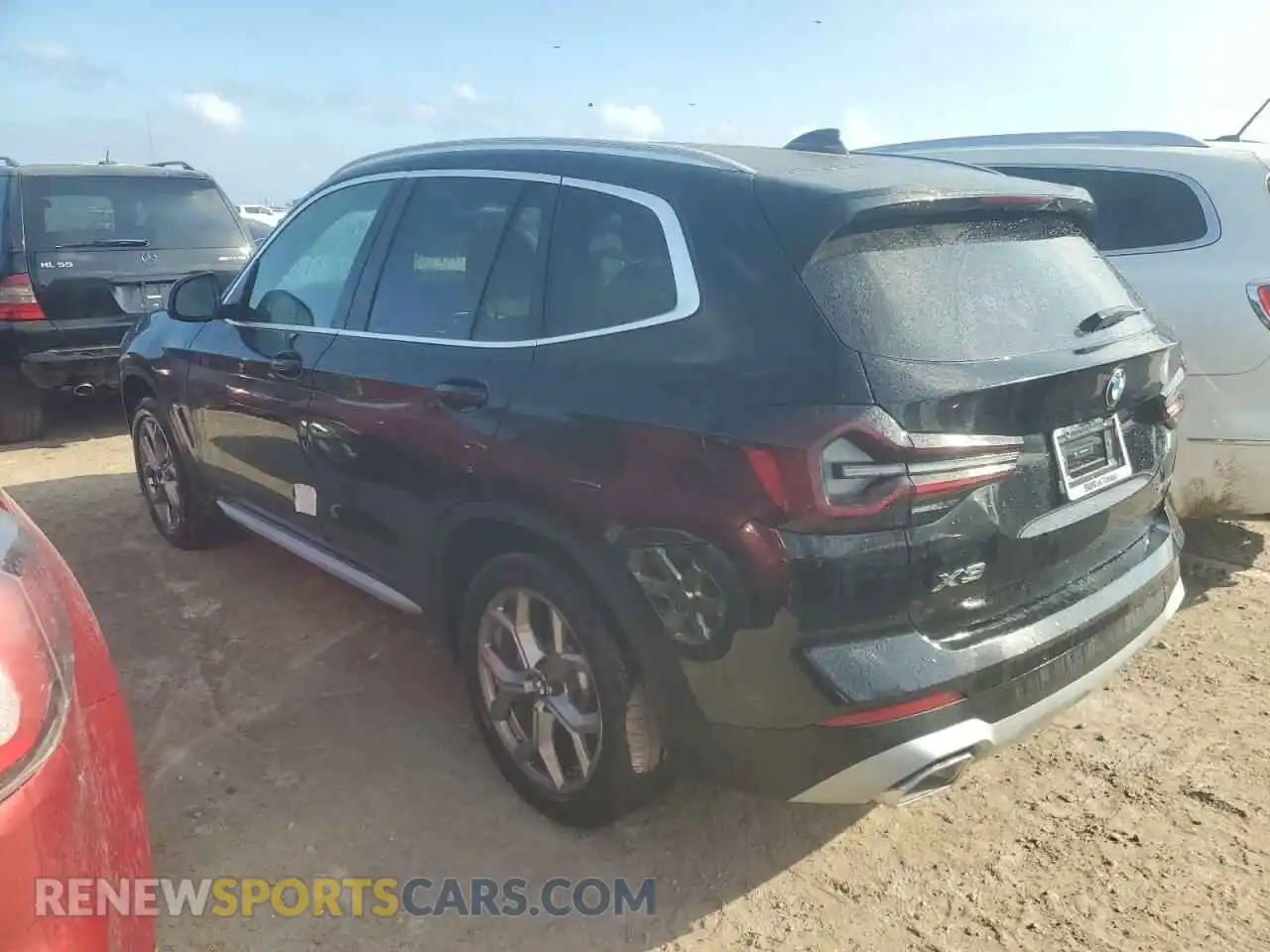 2 Photograph of a damaged car 5UX43DP02R9V17250 BMW X3 2024