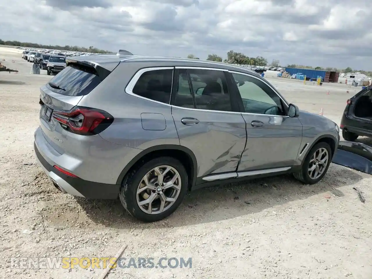 3 Фотография поврежденного автомобиля 5UX43DP04R9T66413 BMW X3 2024