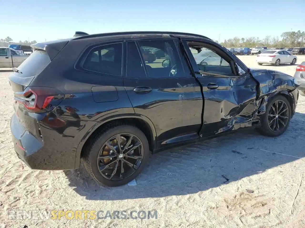 3 fotografías del automóvil dañado 5UX43DP04R9X35366 BMW X3 2024