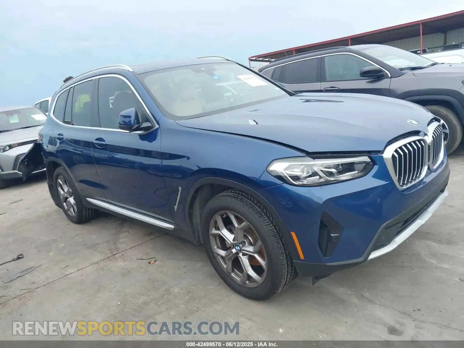 1 Photograph of a damaged car 5UX43DP06R9W24270 BMW X3 2024