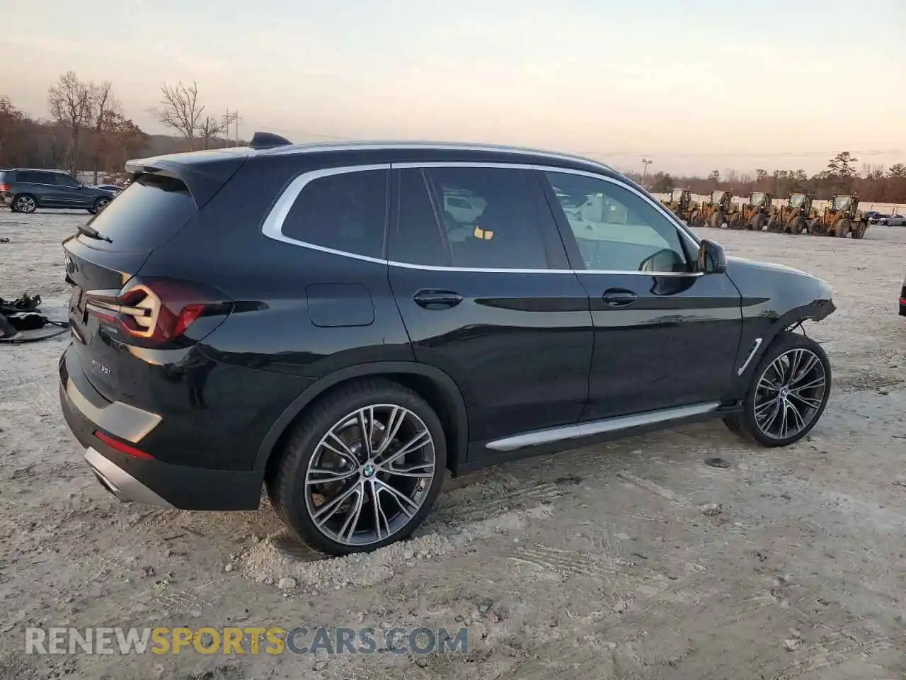3 Photograph of a damaged car 5UX43DP06R9W54109 BMW X3 2024