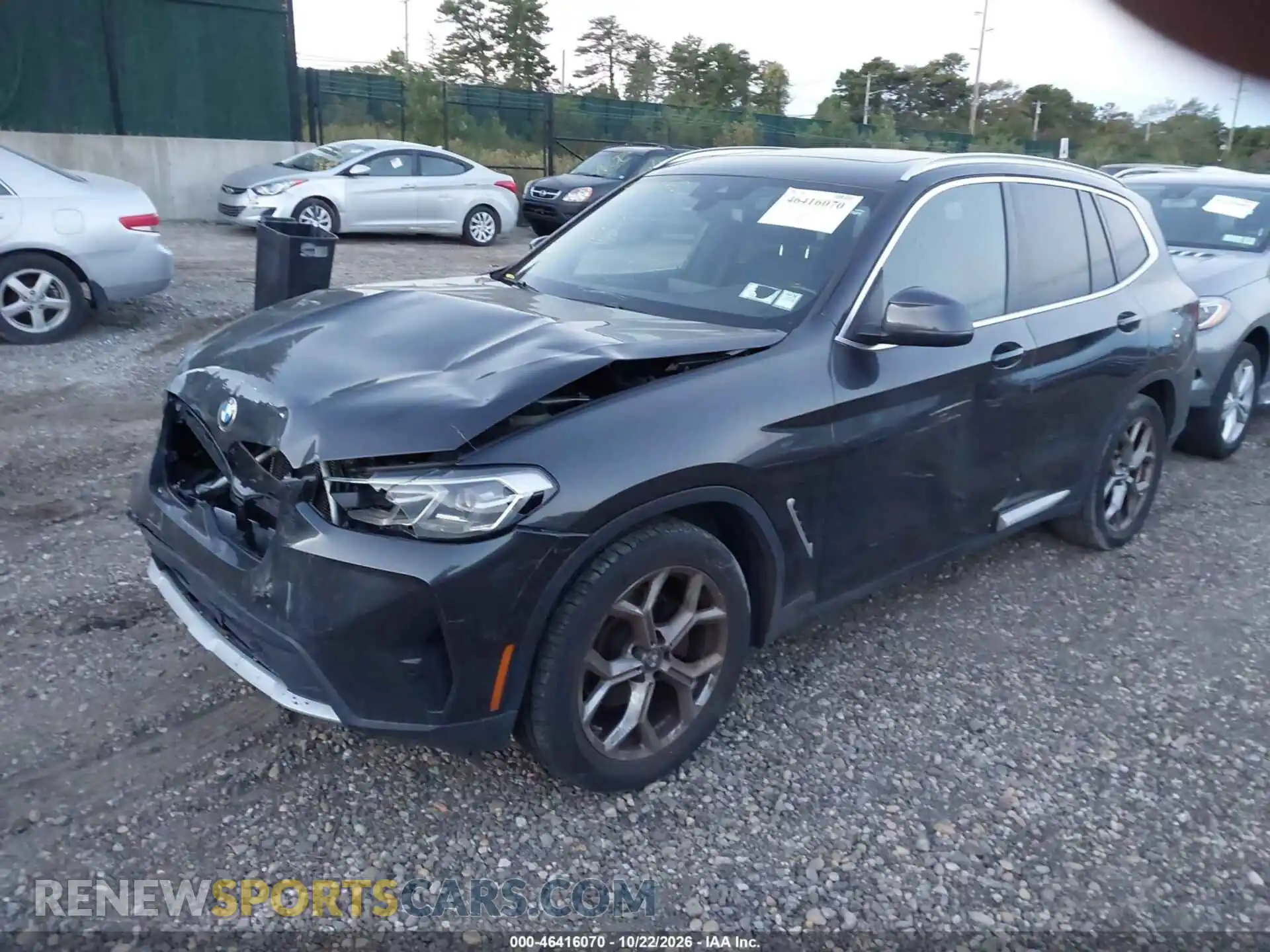 2 fotografías del automóvil dañado 5UX43DP08R9V46848 BMW X3 2024