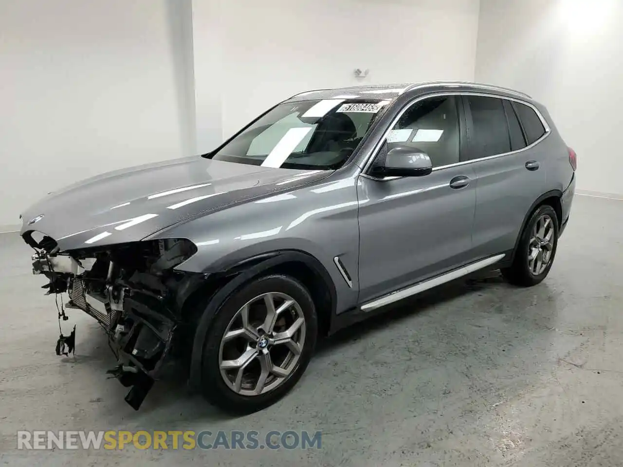 1 Photograph of a damaged car 5UX43DP0XR9T81899 BMW X3 2024