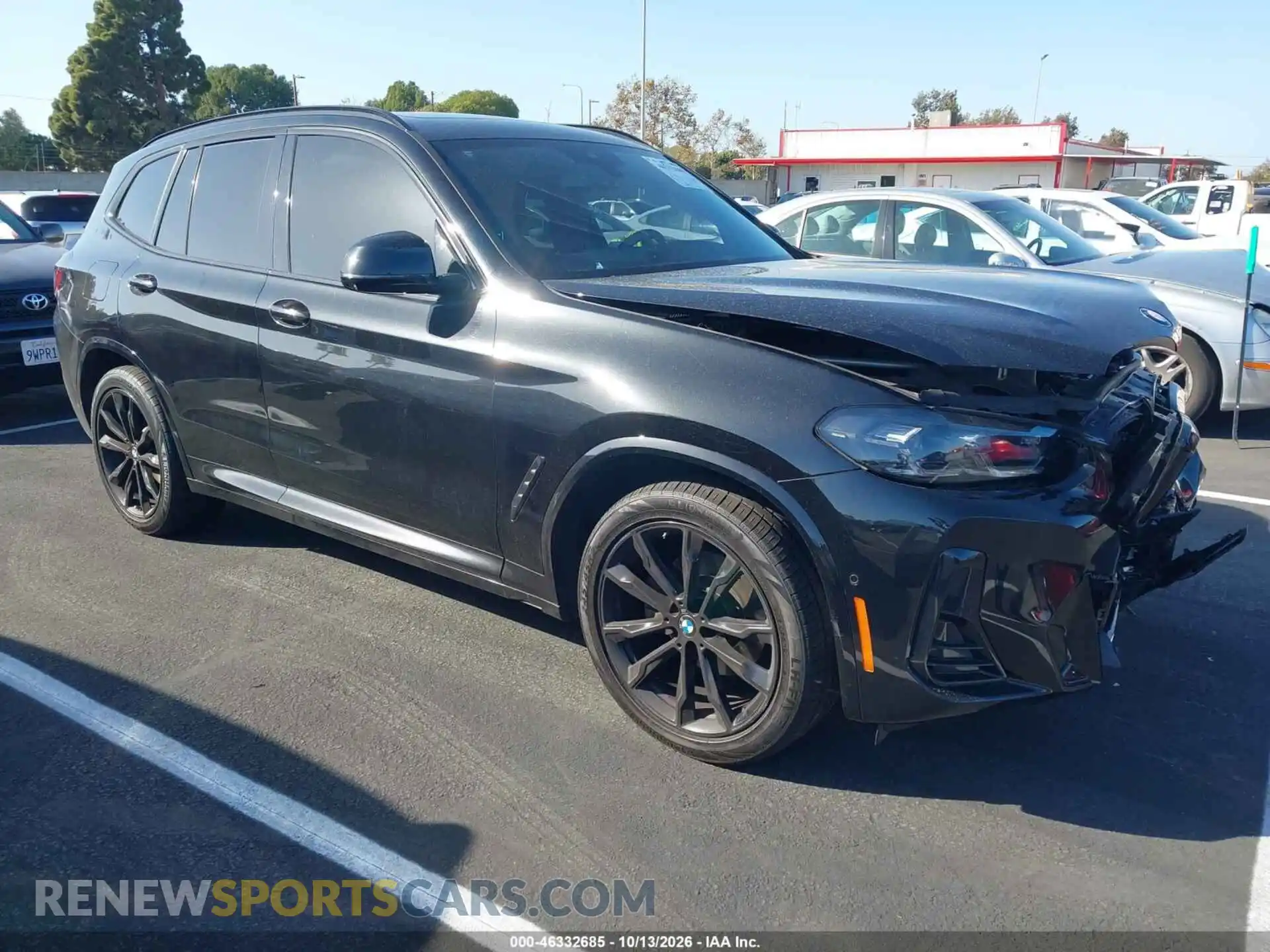 1 Photograph of a damaged car 5UX43DP0XR9X03537 BMW X3 2024