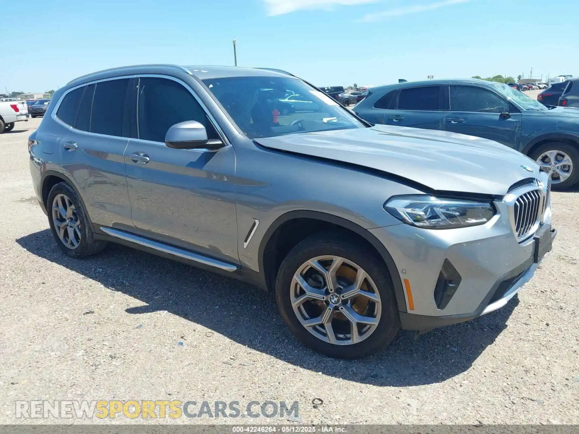 1 Photograph of a damaged car 5UX43DP0XR9X37719 BMW X3 2024