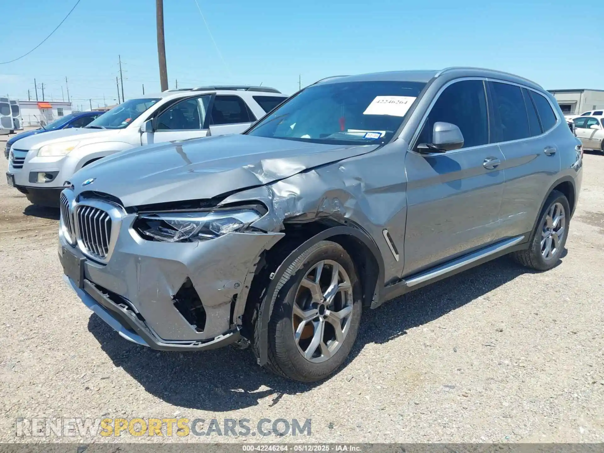 2 Photograph of a damaged car 5UX43DP0XR9X37719 BMW X3 2024